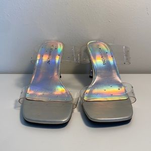✷ Y2K ACRYLIC IRIDESCENT KITTEN HEELS ✷